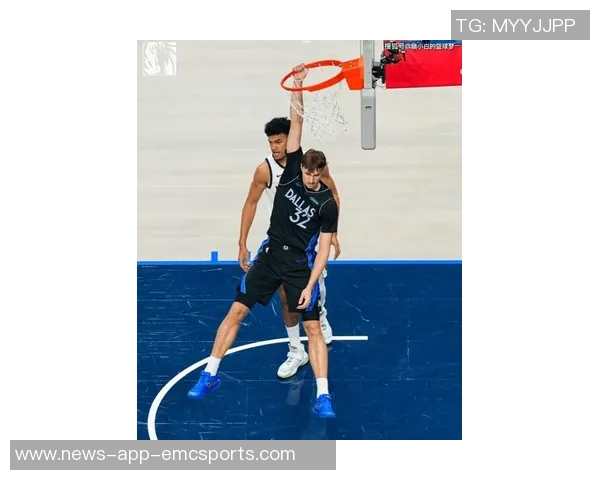 弗拉格今日表现出色砍下33分9板9助期待在圣诞节赢得更多比赛