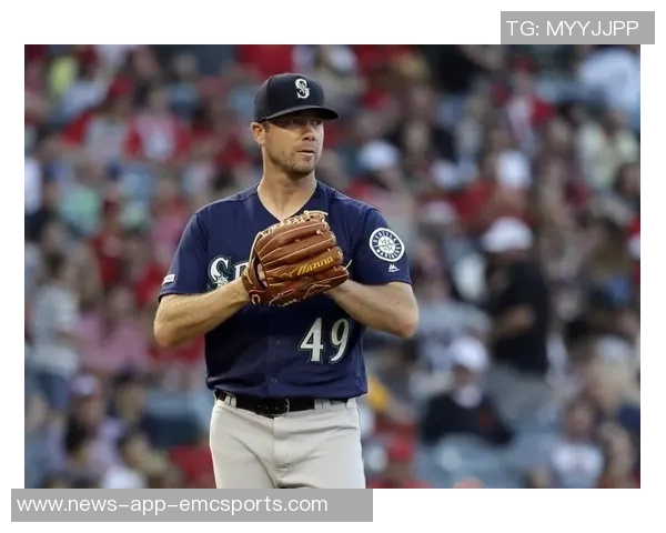 莱斯特城前球员纽根特加盟第八级球队担任球员兼教练职务