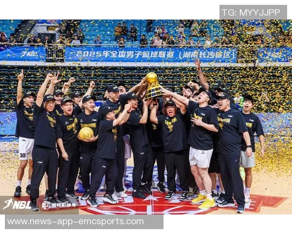 阿诺斯克加盟中国香港金牛篮球俱乐部荣膺NBL最佳国际球员称号 阿诺斯克加盟中国香港金牛篮球俱乐部荣膺NBL最佳国际球员称号