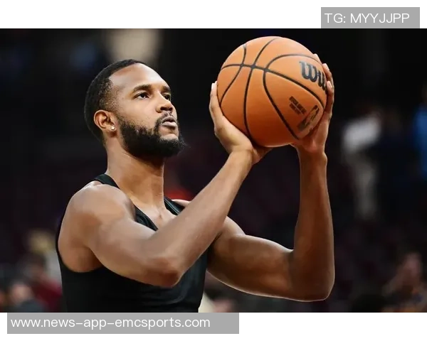 骑士官方宣布小莫布里左小腿一级拉伤预计缺席两到四周 骑士官方宣布小莫布里左小腿一级拉伤预计缺席两到四周